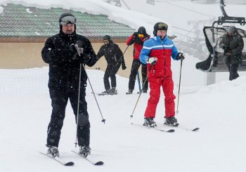 PUTIN I LUKAŠENKO U SOČIJU: Nakon dugih razgovora o savezništvu, zajedno na skijanju