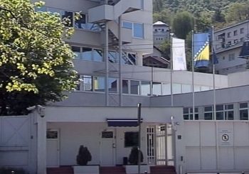 Izmijenjen Ustav PK-a: Priznati srpski jezik i ćirilično pismo
